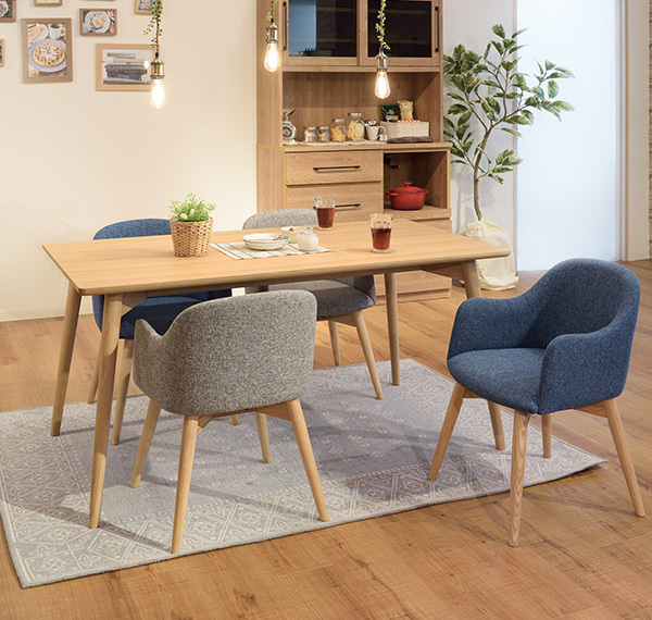 グリーン ホワイト 曲線デザイン チェア Yチェア CH24 SOFT / グリーンCarl Hansen & Son（カール