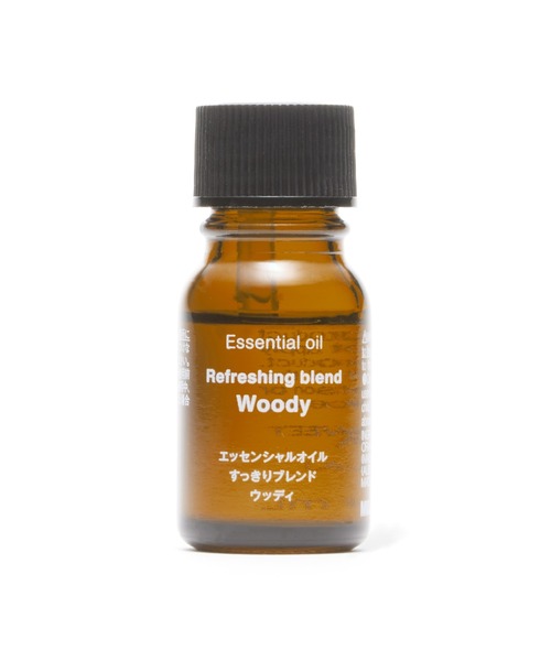 無印良品 エッセンシャルオイル すっきりブレンド 10ml（ウッディ）の商品画像
