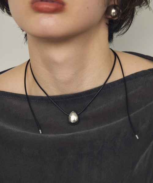 ネックレス ティアドロップモチーフ付きコードチョーカーネックレス レディースの商品画像