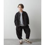 ブラックデニムテーパードパンツ
