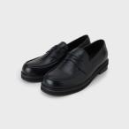 エナメルローファー