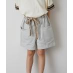 ドローストリング付きセンターシームショートパンツ