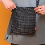 ナイロンスクエアサコッシュ 【ユニセックス／軽量】