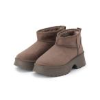 曲がるフェイクムートンブーツ