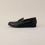 ローファー スニーカー