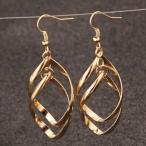 Yahoo! Yahoo!ショッピング(ヤフー ショッピング)【送料 無料】ピアス ゴールド フックタイプ 揺れる ピアス