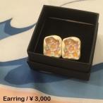 ヴィンテージボタンモチーフのピアス