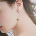 イヤリング痛くない揺れるペリドット...