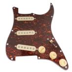 Musiclily Pro SE SSSストラト配線済みピックガードStaggered アルニコ5 シングルコイルピックアップ搭載 STストラト