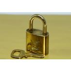  Louis * Vuitton LOUIS VUITTONkatenapado блокировка юг столица таблеток ключ имеется Gold номер 340 сумка очарование 