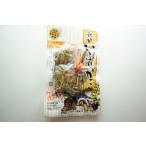  Akita ......... еда ...... в виде палочки 