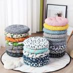  студент, офис, обеденный стол,..,.., осень-зима для круг . толстый. подушка 