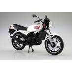 1/12 完成品バイク Yamaha RZ250 ニューパールホワイト[スカイネット]《０５月予約》