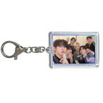 WEi ウィーアイ 写真入り キーホルダー 韓流 グッズ  js359-1