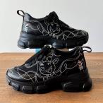 ショッピングSALE品 【10％OFF SALE】アルベロベロ(Alberobello)オレボレブラぶたさん刺繍 スニーカー（クロ）【2025 AUTUMN COLLECTION】送料無料