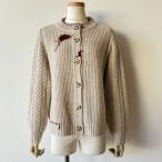 ショッピングブローチ 【50％OFF SALE】アルベロベロ(Alberobello)オレボレブラブローチ付き ぶたさん柄  ニットカーディガン（生成）【2024 AUTUMN COLLECTION】送料無料