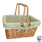  пикник корзина корзина корзина плетеная корзинка место хранения корзина ручной вязки корзина место хранения ткань подкладка имеется корзина руль имеется . пара . цветок видеть пикник фрукты хлеб кемпинг для 
