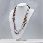 ブラウンモチーフのロングネックレス