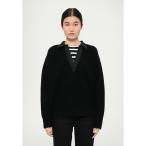 ヴァネッサ ブリューノ ニット&