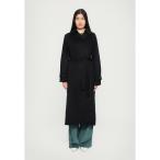 ヴァネッサ ブリューノ コート レデ