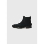 ピア ワン ブーツ メンズ シューズ Classic ankle boots - black