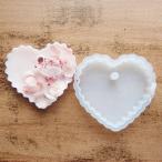 大きなシンプルシリコンモールド 約62x66mm 波ハート型 1個  シリコン型 大きめシリコンモールド  アロマワックスバー レジン型