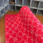刺しゅうキルティング生地/ リンゴのホワイトライン刺しゅうのキルト生地/リンゴのモチーフ刺繍キルト生地/アップル柄/りんご柄