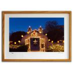 版画 絵画 クリスマスイルミネーション・チマヨの教会 スミコ スコット 壁掛け 花 インテリア おしゃれ