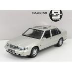 VOLVO 960 1996 серебряный Sand металлик / TRIPLE9 1/18 миникар 