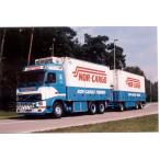 【予約】Nor-cargo Volvo FH12 Globetrotter met 3-assige aanhanger トラック/TEKNO 建設機械模型 工事車両 1/50 ミニカー