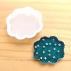 シリコンモールド レジン 型 通し穴付 くも 雲 35mm 1個 ビーズクラブ