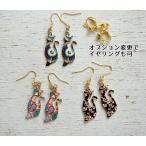 Yahoo! Yahoo!ショッピング(ヤフー ショッピング)スタイリッシュ猫　ピアス　エナメル　かわいい　猫　ねこ　シンプル　プチプラ　イヤリング　ゴールド　白猫　黒猫　9/10　再入荷