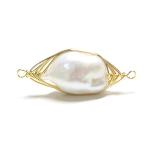 【1個】1点もの！淡水パールFreshwater pearlゴールド両カンチャーム、パーツ