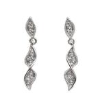 ローズカットダイヤモンドピアス ツイストリーフ PT900 K18 K10対応  誕生石 4月