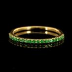 エメラルド 究極のストレートリン