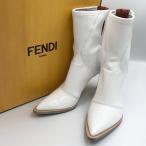 ☆FENDI フェンディ 美品 18AW ブーツ  パテントレザー ホワイト系 サイズ37 箱