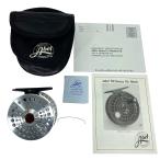 ## Abele- bell fly reel TR-1 серебряный немного царапина . загрязнения есть 