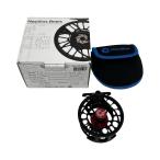 VV NAUTILUS fly reel MIAMI USA X24668 заметная царапина . загрязнения нет 