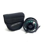 REDINGTONre DIN тонн fly reel AL 11/12 с футляром черный немного царапина . загрязнения есть 