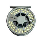 ** LAMSON fly reel корпус только KONIC немного царапина . загрязнения есть 
