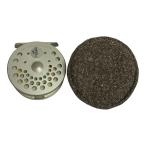 ** ufm Ueda can ta-ta2350 fly reel немного царапина . загрязнения есть 