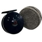 Abele- bell fly reel TR-3 немного царапина . загрязнения есть 