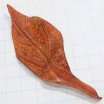  бесплатная доставка ) Vintage * кожа скульптура способ лист .. узор * античный брошь A34424