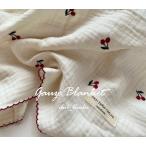 【red cherry】さくらんぼ刺繍 3重ガーゼ　ブランケット Sサイズ ★メール便