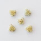 Yahoo! Yahoo!ショッピング(ヤフー ショッピング)チェコビーズ リリー9/8mm サンドベージュ 5個 パーツ アクセサリー ハンドメイド 手芸 手作り 素材