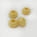 チェコビーズ FPドーナツ大穴6/9mm ベージュ 4個 パーツ アクセサリー ハンドメイド 手芸 手作り 素材
