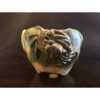  старая книга правильный . белый . желтый .. круг рука .... есть порез пара горшок 2.5 номер 