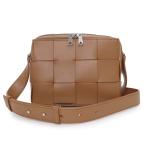 (未使用 展示品)ボッテガヴェネタ BOTTEGA VENETA カセット カメラ ショルダーバッグ 斜め掛け カーフスキン レザー ブラウン ウッド 茶 730027VB1K02655