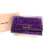 ラスト1点 ミュウミュウ 長財布 ファスナー 中長 ロゴ入り 5M1097 クロコダイル調 miumiu 中古