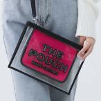 決算セール☆全品5%OFFクーポン☆15日迄☆マークジェイコブス 2P4SCP002S03 001 THE POUCH クリア ラージポーチ / クラッチバッグ
